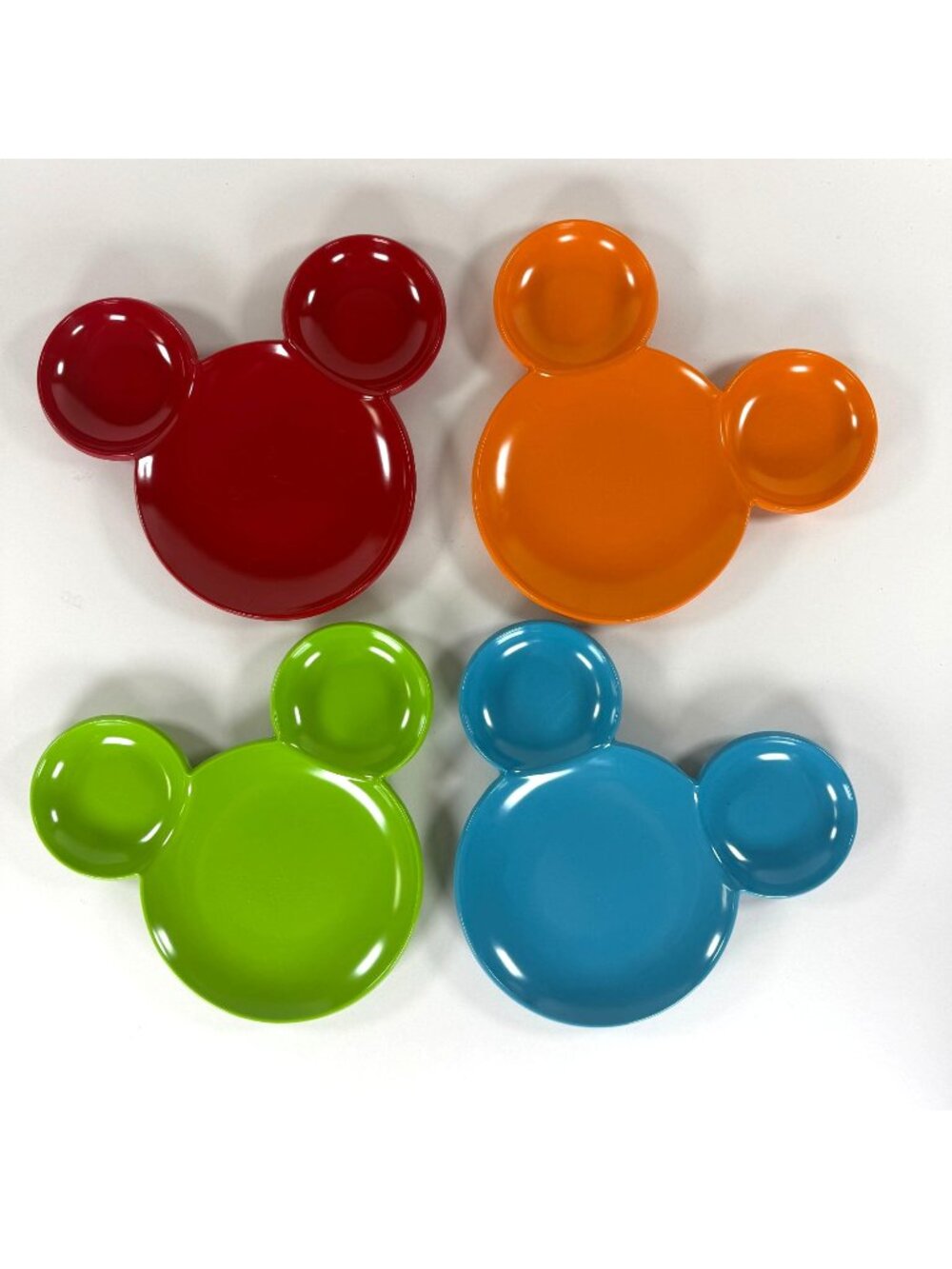 Disney Store Mickey Mouse Icon Shaped Melimine Plates Set Of 4